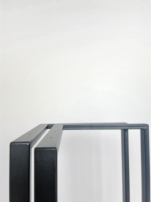 Подстолье Montana