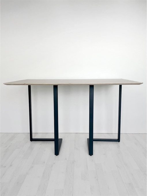 Подстолье Montana